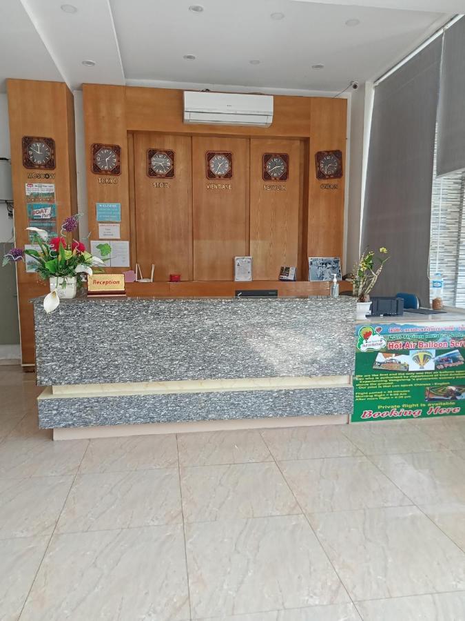 V Central Hotel Vang Vieng Zewnętrze zdjęcie